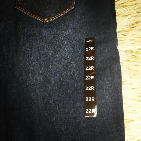 Torrid Luxe Slim Boot Jeans 22R - Picture 8 of 10